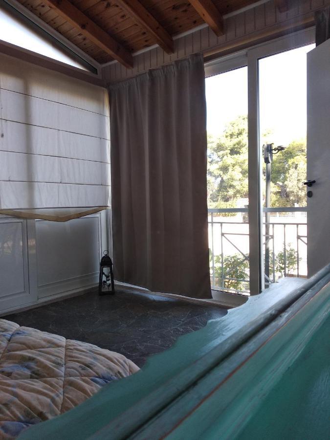 Alternative Country House 10 Minutes From Athens Airport Artemida  Exterior photo