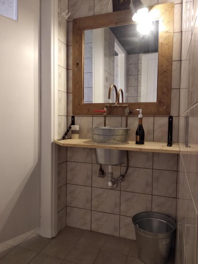 Alternative Country House 10 Minutes From Athens Airport Artemida  Exterior photo